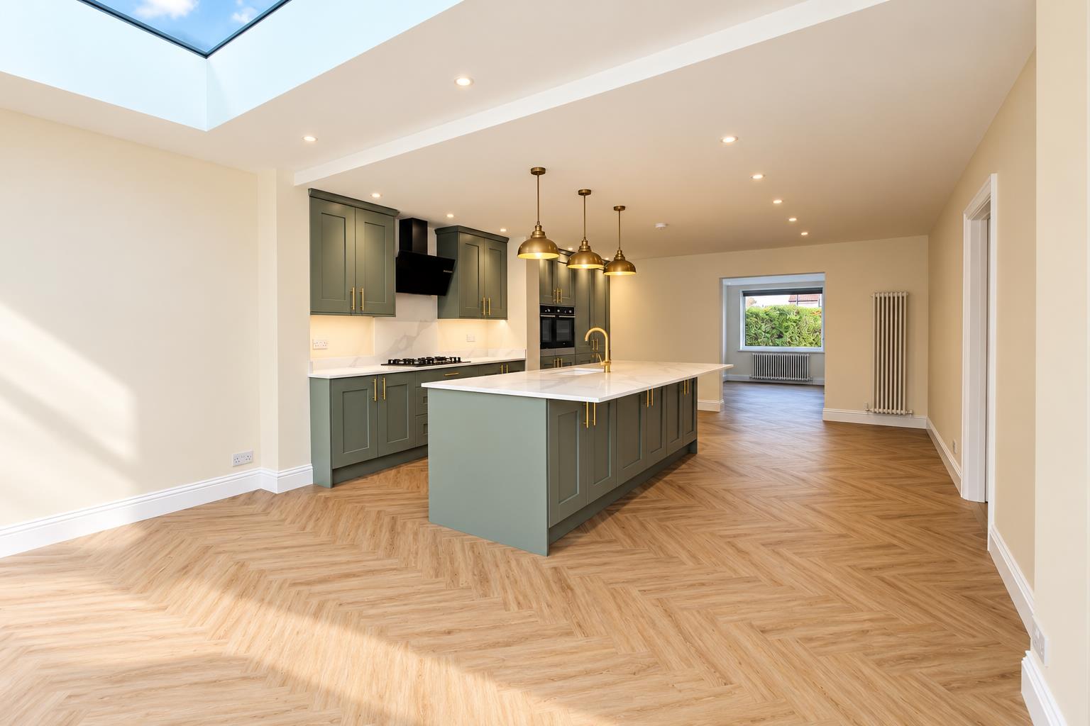 Ridge Road, Sutton